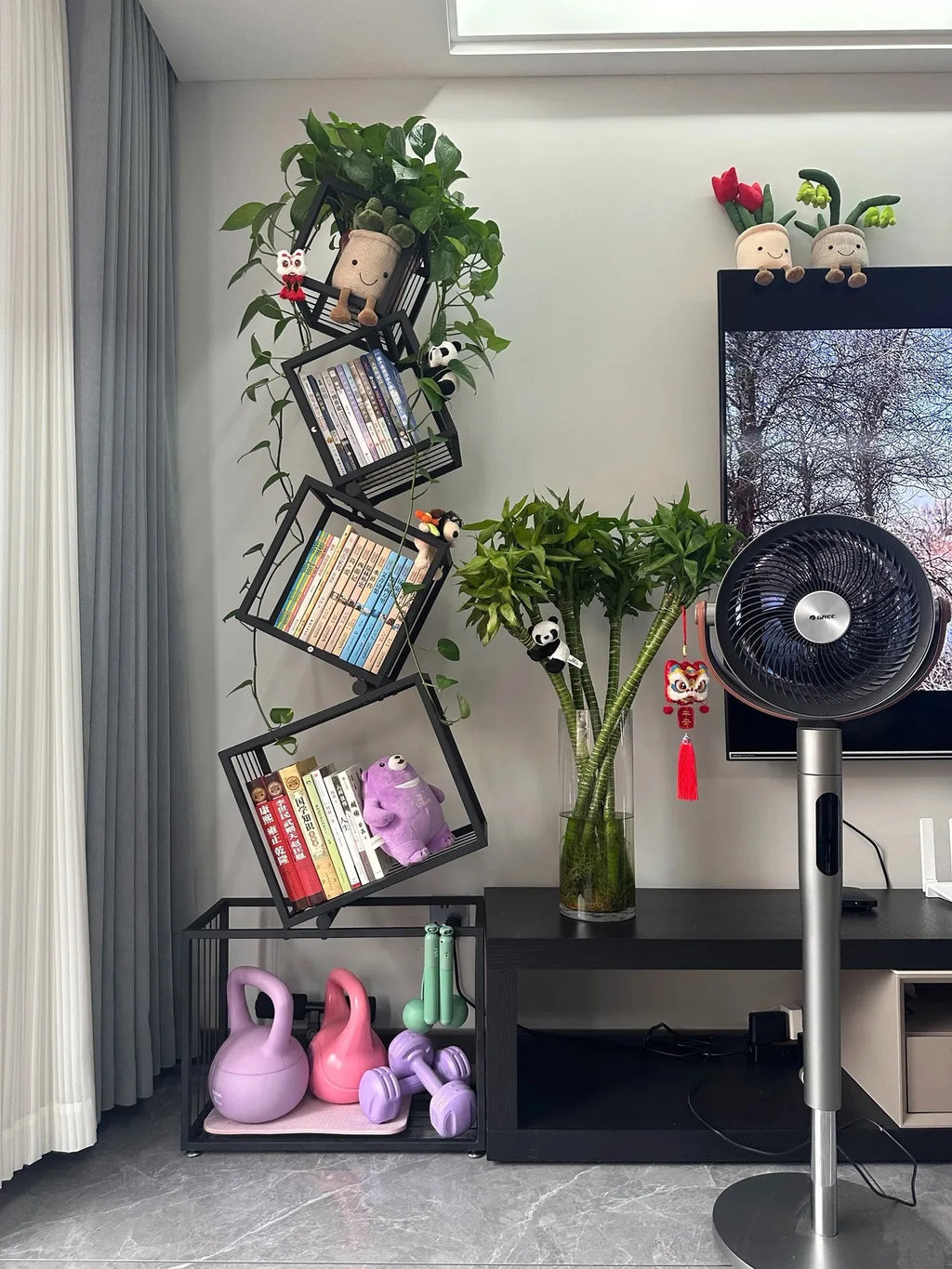 Modern Living Room Decor Iron Art Shelf Office Study Bookcase Multi-layer Storage Rack for Organizing Books And Decorations